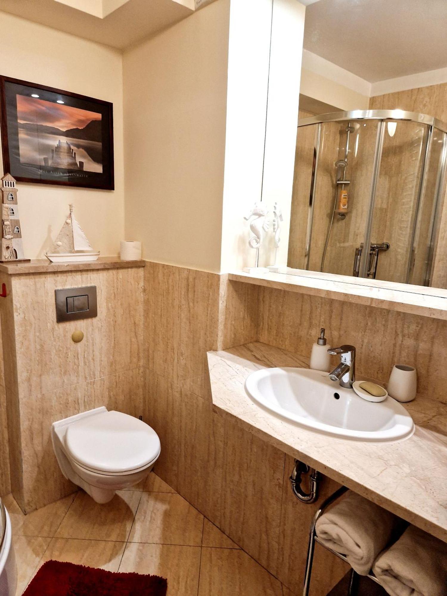 Apartament Trzy Pomosty Villa Mistral ชวีโนวิชแจ ภายนอก รูปภาพ